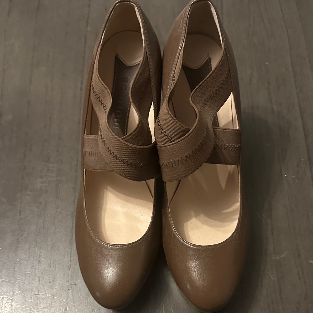 Boutique 9 Brown Heels